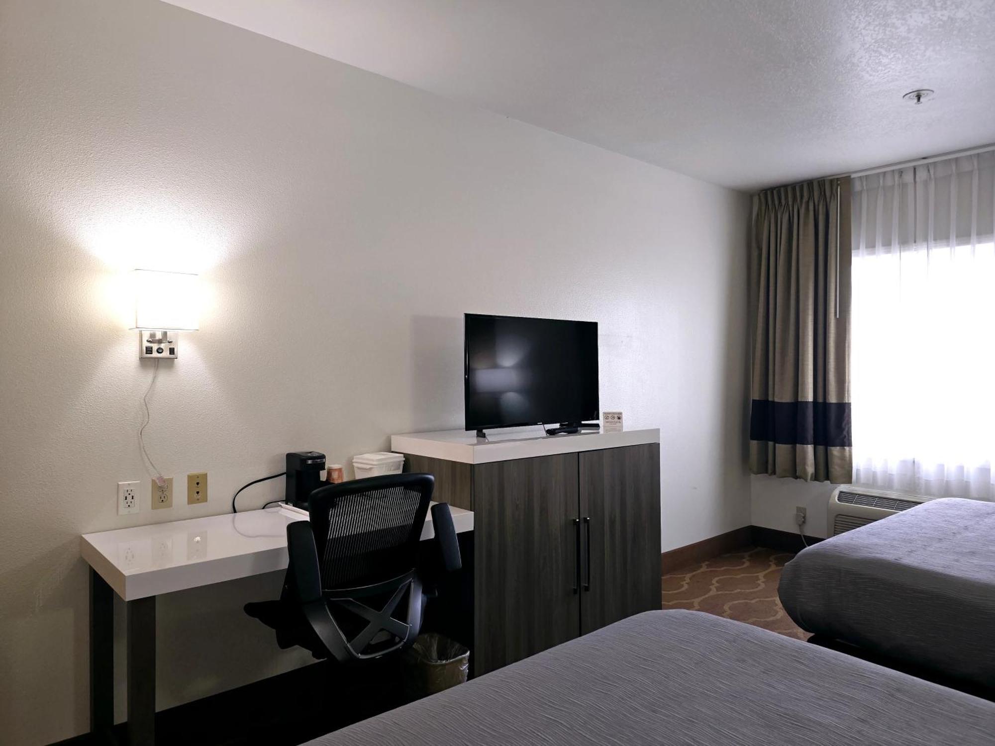 Quality Inn & Suites Longview Kelso Eksteriør bilde