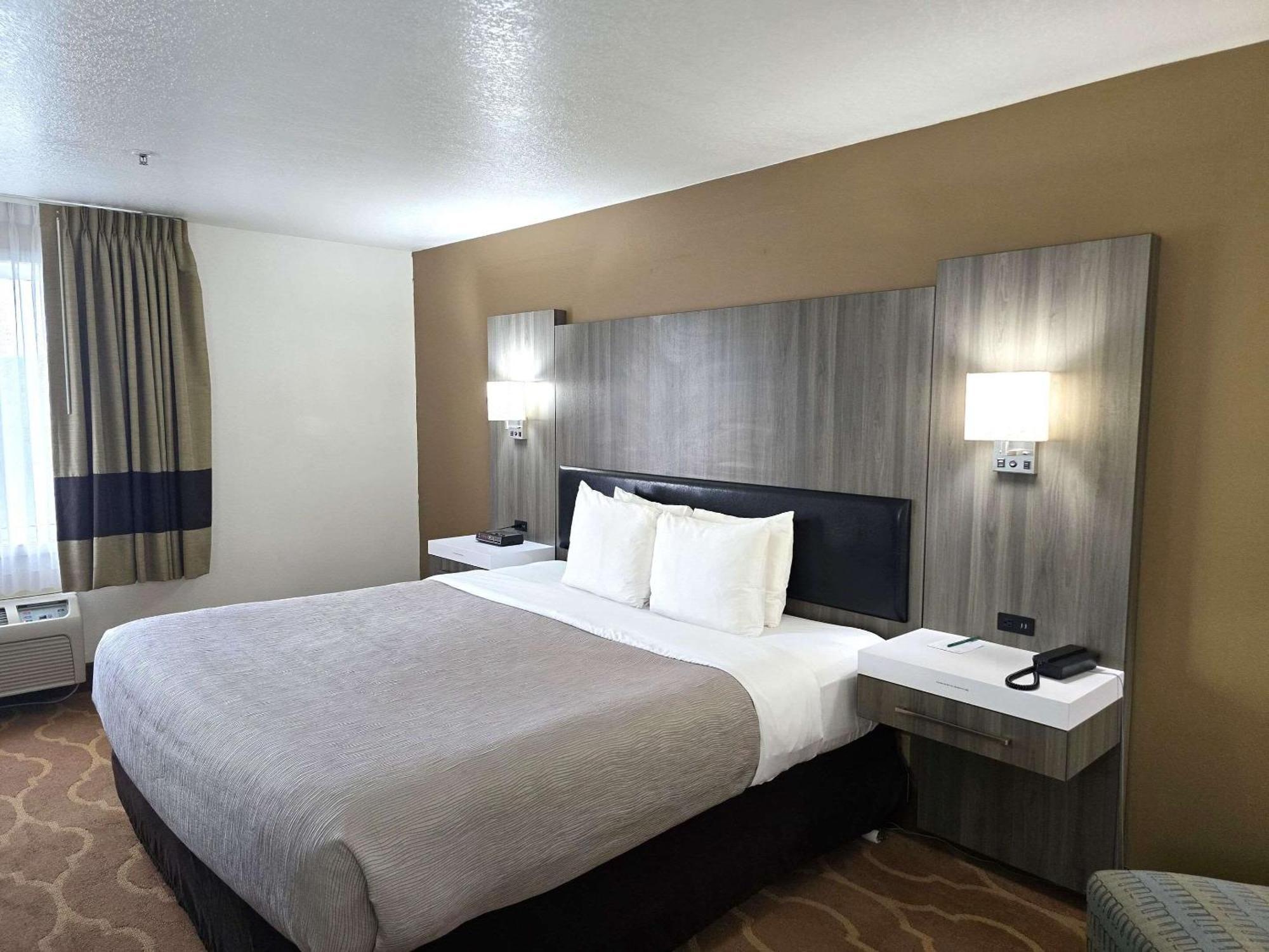 Quality Inn & Suites Longview Kelso Eksteriør bilde
